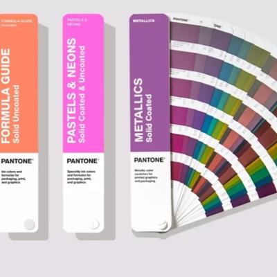 Ce este sistemul Pantone și cum poți să îl integrezi în proiectele tale?