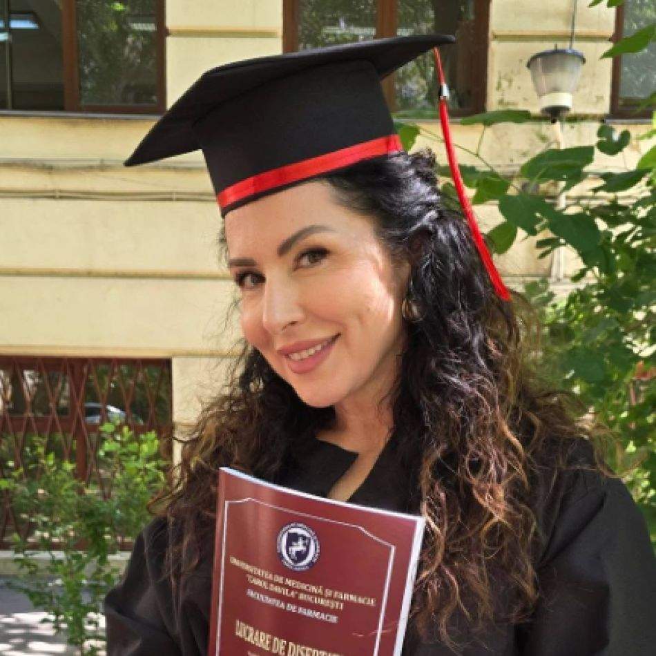 Carmen Brumă, performanță remarcabilă la 49 de ani! A absolvit masterul cu bursă de merit după 26 de examene: După 40 de ani...
