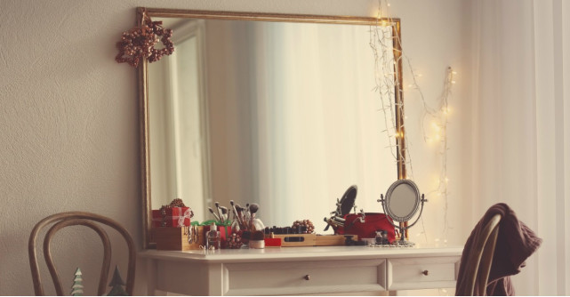 Piese de mobilier pentru coltul tau de frumusete