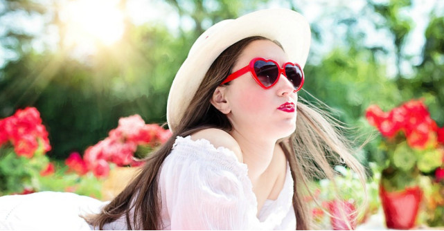 7 piese de vară personalizate - pentru că orice e mai cool cu un touch al tău!