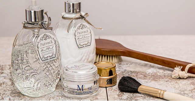 Beauty Tips & Tricks: cum iti protejezi pielea toamna