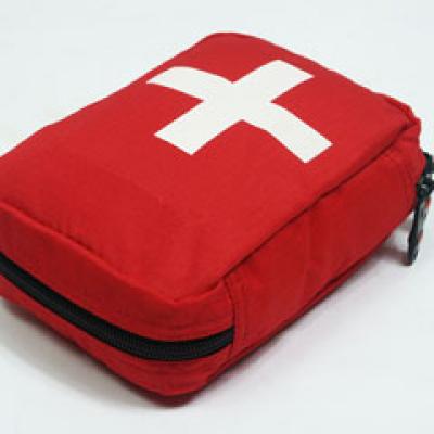 Trusa de Sanatate pentru Revelion