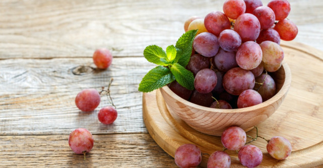 Vrei sa slabesti? Evita aceste fructe. Au o multime de calorii