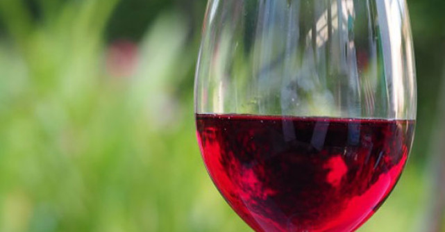 5 + 1 Proprietati uimitoare ale vinului rosu
