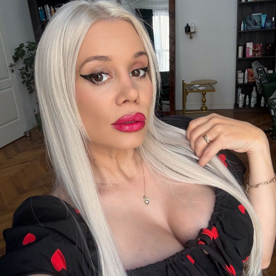 Anisia Gafton, însărcinată în 8 luni, și-a arătat burtica, iar fanii au rămas uimiți de acest detaliu 