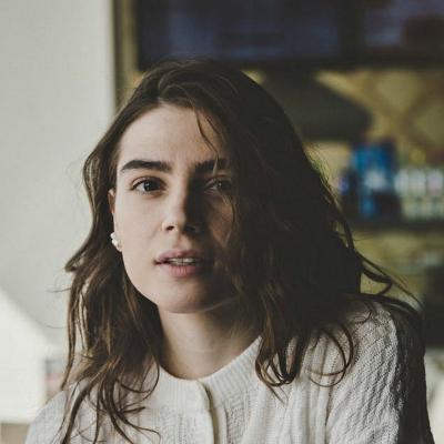 Cele 4 tipologii feminine de par. Cunoaste-le, ca sa poti avea mai bine grija de parul tau