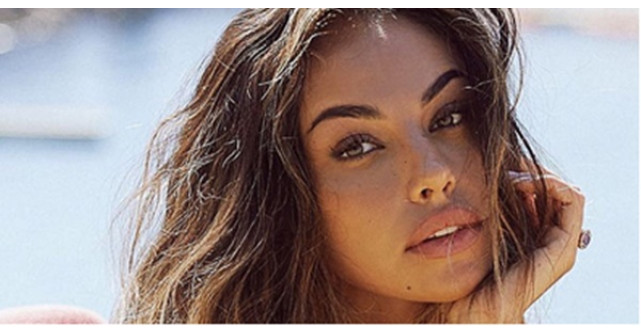 Robbie Williams în genunchi pentru Mădălina Ghenea! Gestul emoționant care a captivat 