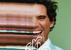 Mika lansează albumul 'Hyperlove'