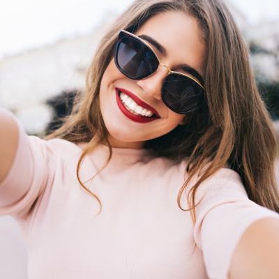 Respirație urât mirositoare? 3 obiceiuri care îți mențin sănătatea orală