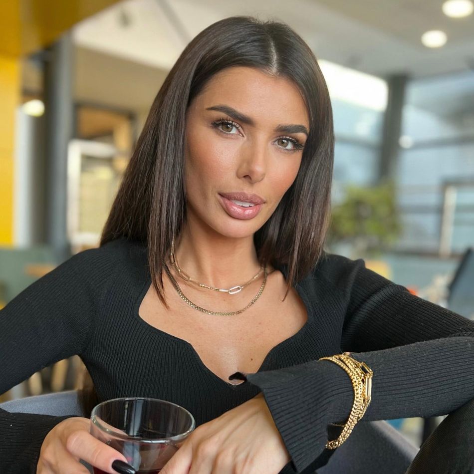 Ioana Filimon, mărturisiri despre viața sa după ce s-sa retras din lumea mondenă: Mai am de lucrat la mine...