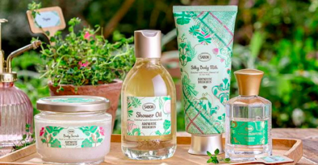 AROMATIC DELIGHTS: Bine ai venit în Grădina Frumuseții!