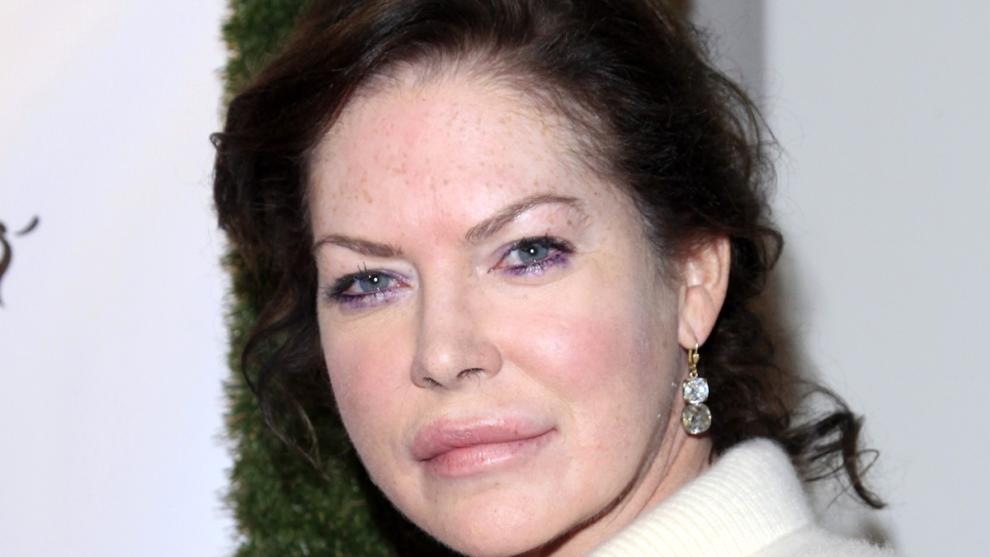 Lara Flynn Boyle, actrița din „Twin Peaks”, este de nerecunoscut