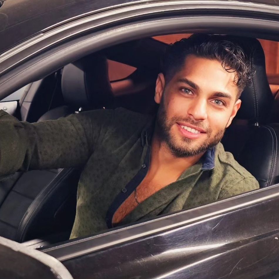 Robert Braia s-a retras din lumina reflectoarelor după Insula Iubirii: Ce face acum fostul partener al Biancăi Mitroi?