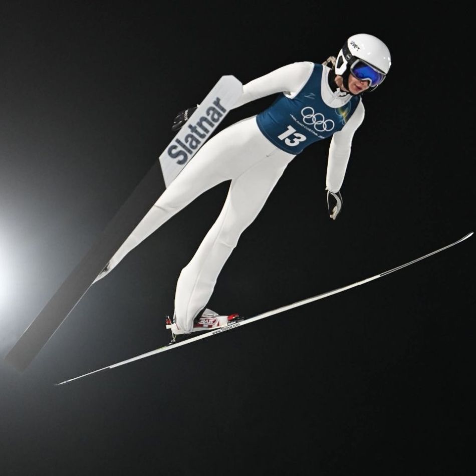 Premieră pentru România: locul 12 la Jocurile Olimpice de la Milano-Cortina 2026 în proba mixtă de sărituri cu schiurile
