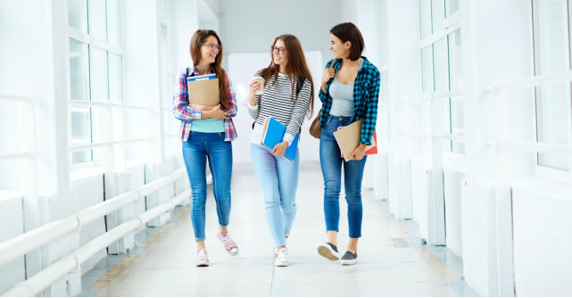 Cum sa te imbraci in prima zi de scoala