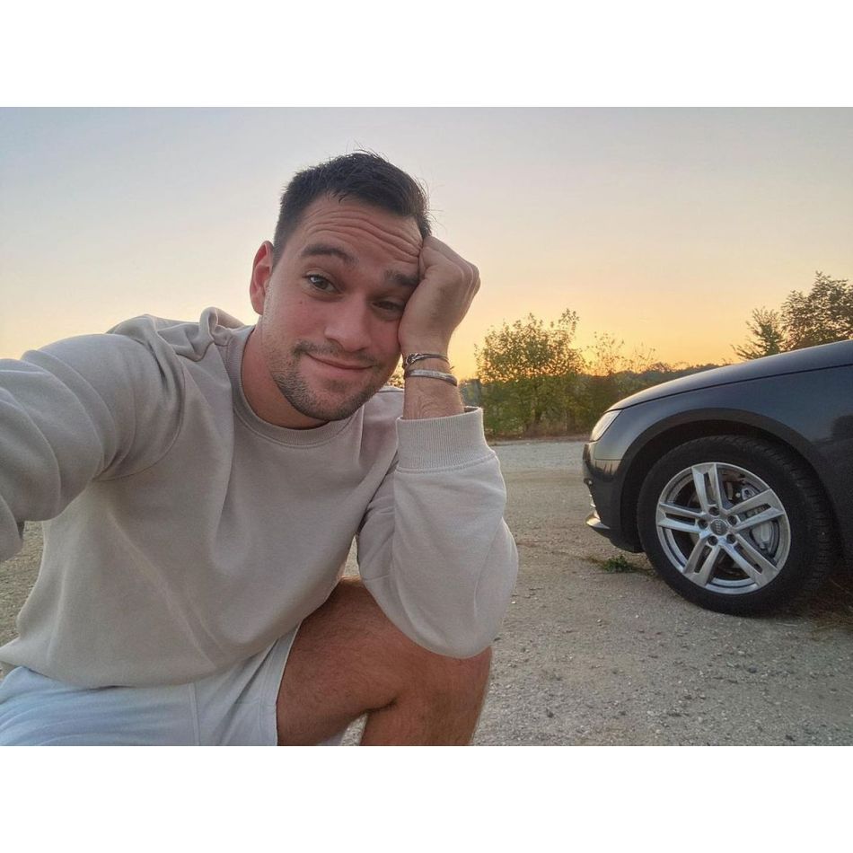 Vlad Gherman, îngrijorat cu privire la pierderea numărului de urmăritori. Apelul făcut de actor pe Instagram!