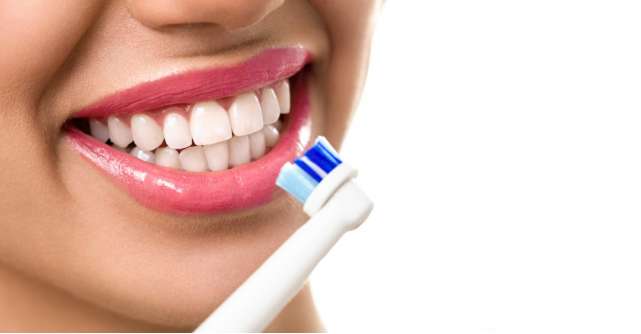 Periute de dinti electrice: top cele mai apreciate online