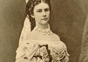 Printesa Sisi: Povestea Elisabetei, Imparateasa Austriei - Copiii, Franz Joseph și moștenirea ei în Austria