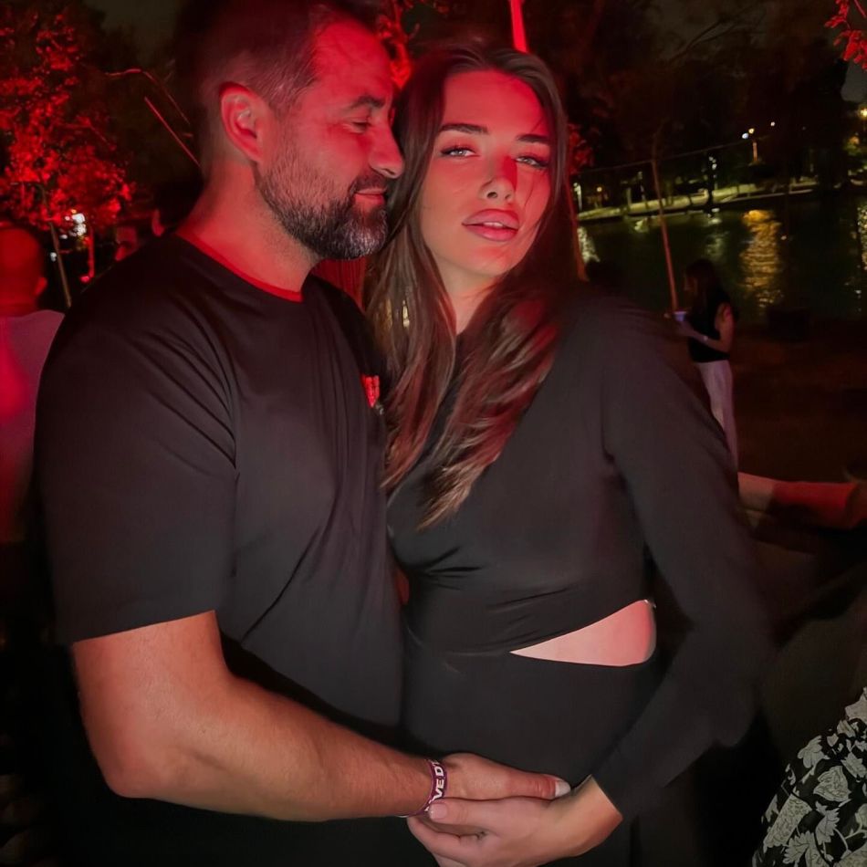 Primele imagini cu fetița Iustinei Loghin de la Insula Iubirii: Povestea emoționantă a micuței Ivana și a părinților săi