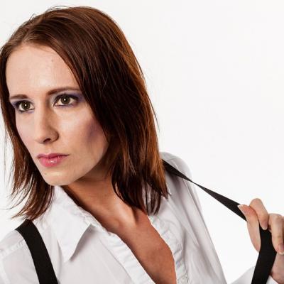 Costume de inspiratie androgina pentru un look office-chic