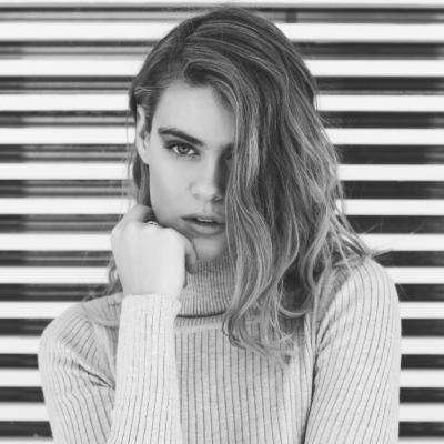 Cea mai importanta relatie din viata unei femei. Cine e omul-cheie?