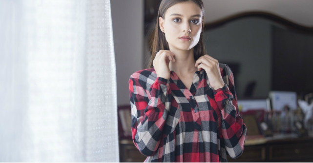 5 tipuri de cămăși pe care e musai să le ai în garderobă!