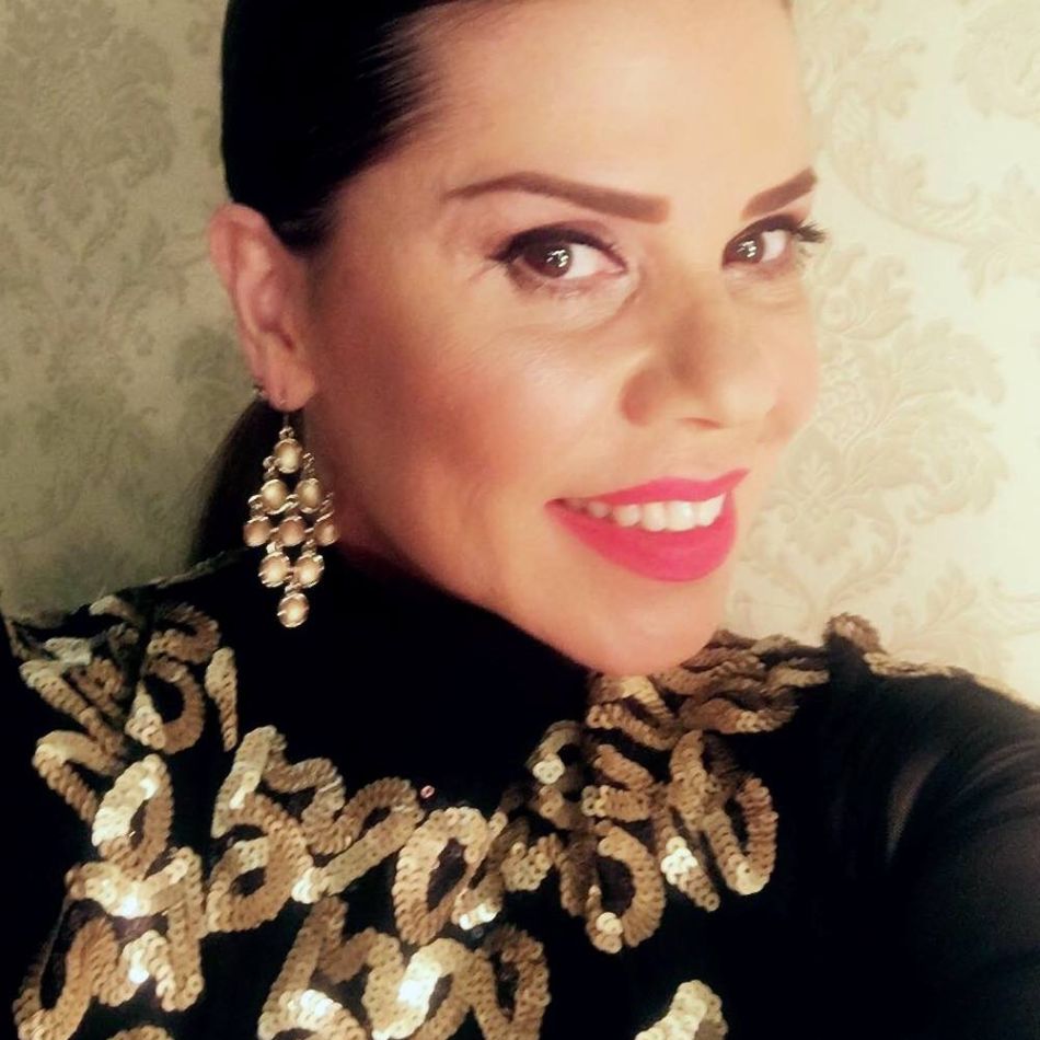 Motivul pentru care fiul adoptiv al Luminiței Anghel a dispărut din online: Poate îmi donează cineva și mie un telefon...