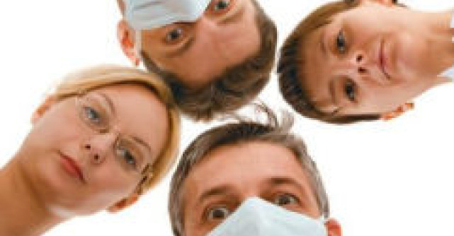 Cum se pot trata romanii in strainatate