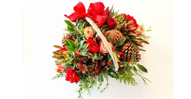 Aranjamente florale de Craciun pentru oferit cadouri speciale