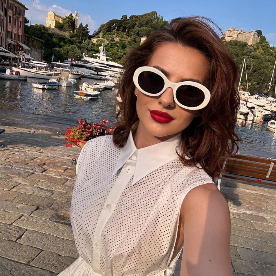 Lidia Buble, surprinsă de reacția tatălui său, atunci când l-a anunțat că s-a vopsit: Trebuie dați în judecată...