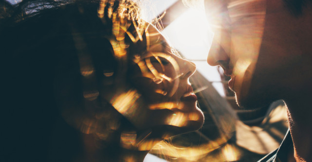 7 feluri în care o femeie simte că e trădată, chiar și fără o altă femeie