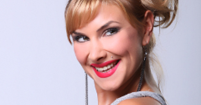 Afla cum se mentine in forma actrita Lavinia Stoica