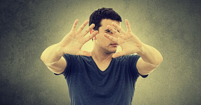 Cand nu le convine, barbatii fac pe prostii