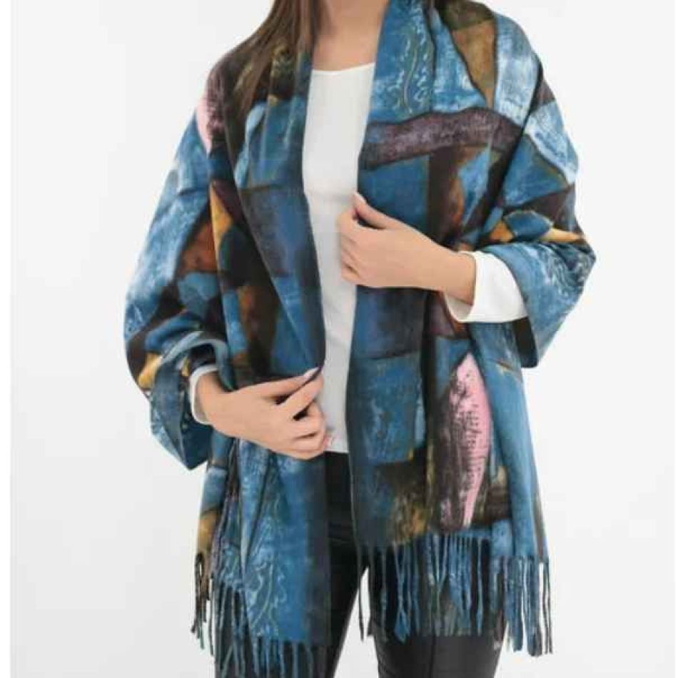 De nelipsit în această toamnă: 20 de eșarfe și fulare