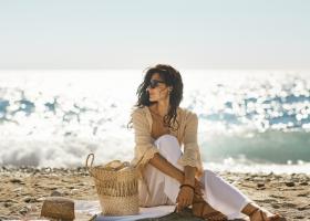 Trendy vs. Timeless: cum să-ți păstrezi stilul personal fără să cazi în capcana cumpărăturilor impulsive