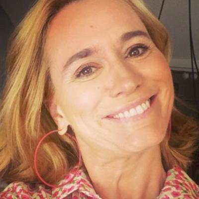 Fotografii de colecție cu Andreea Esca, de pe vremea când își făcea debutul în televiziune. Cât de mult s-a schimbat vedeta?