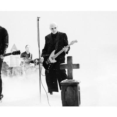 Yungblud și The Smashing Pumpkins lansează o nouă versiune a hitului 'Zombie'