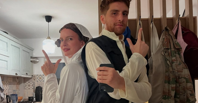 Carol Ionescu, fiul Magdei Catone, se însoară! Cu ce actriță cunoscută va merge la altar 