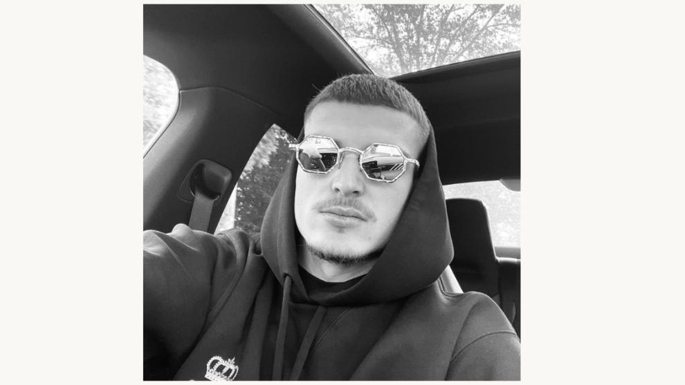 Valentin Mihăilă a devenit tată: fotbalistul și soția lui au adus pe lume un băiețel
