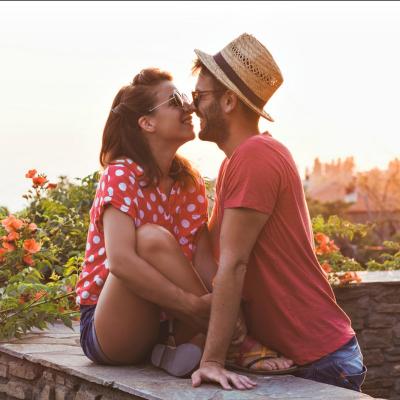 8 semne că te iubește cu adevărat