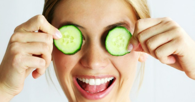 Cele mai bune 6 tratamente pentru cearcane si pungile de sub ochi