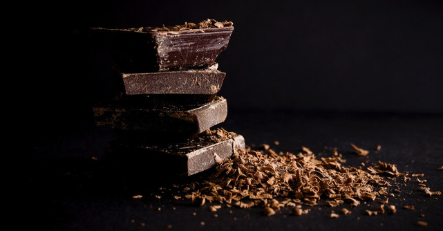Ciocolata neagra - beneficii si proprietati pentru sanatate