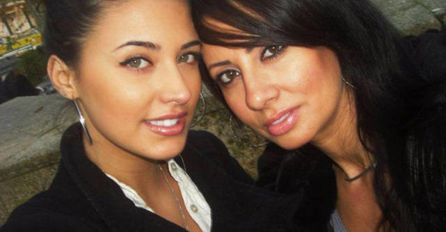 Antonia, detalii neștiute despre divorțul părinților săi. Tatăl adoptiv al artistei și-a refăcut viața în România