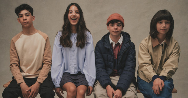  De unde cumperi ținute confortabile de copii pentru școală, la prețuri avantajoase