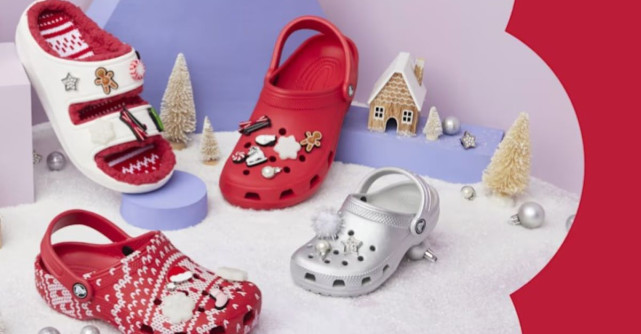 Personalizează fiecare cadou cu noua colecție Crocs de Crăciun