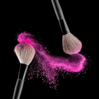 Cum sa iti cureti corect pensulele de machiaj