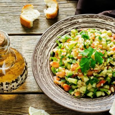 Cum prepari salata de patrunjel?