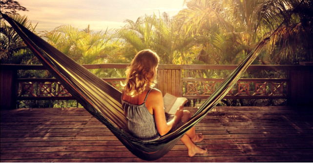 Vara e pentru lectura: 8 carti interesante de citit in vacanta