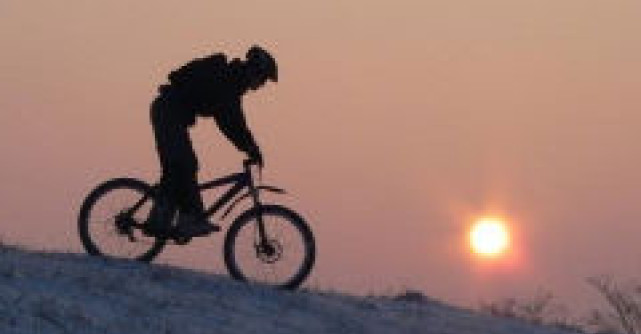 Un tur de forta pe biciclete 