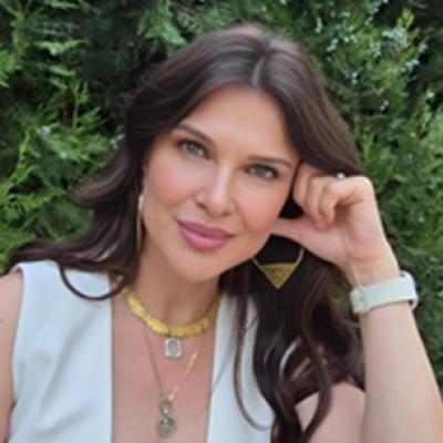 Monica Bârlădeanu, studentă la facultatea de psihologie. A avut o sesiune dificilă: Mă scufund în studiu zile întregi...